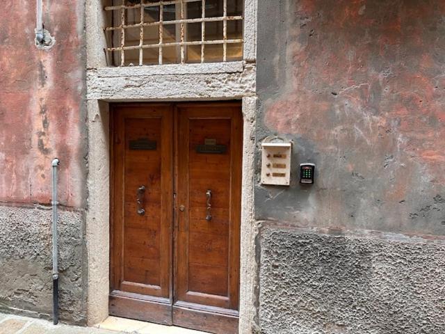 Calle De La Comare Veneţia Exterior foto